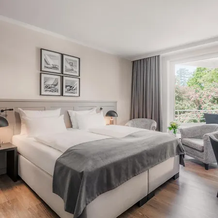 Royal Hotel 4*
