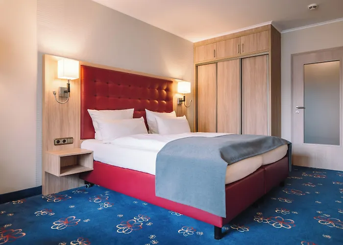 Royal Hotel